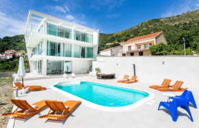 Beautiful Villa Radiance